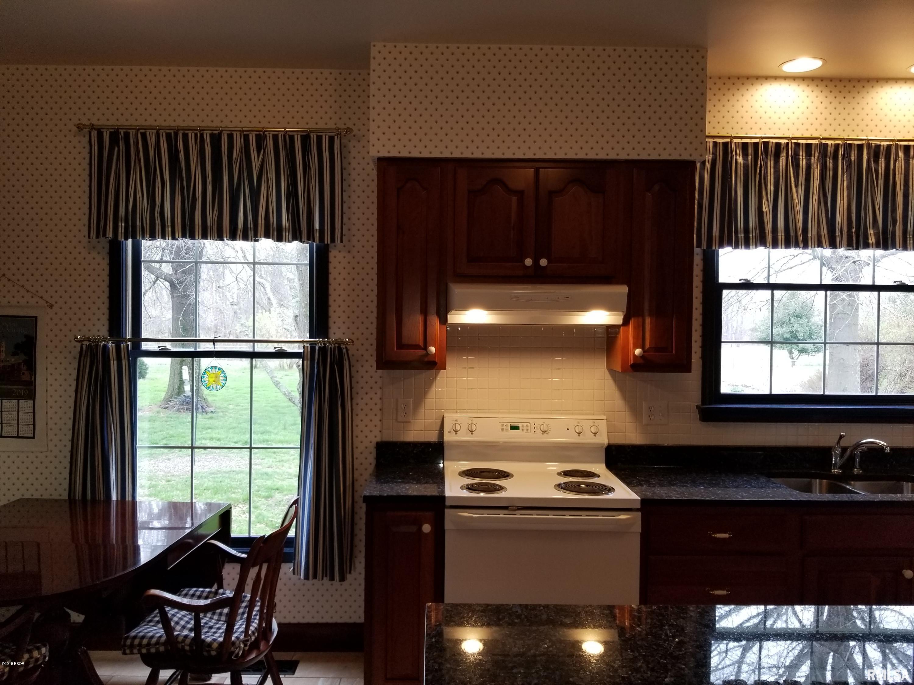 441 Country Trace Road Carbondale, IL 62903 - Photo 19 of 50