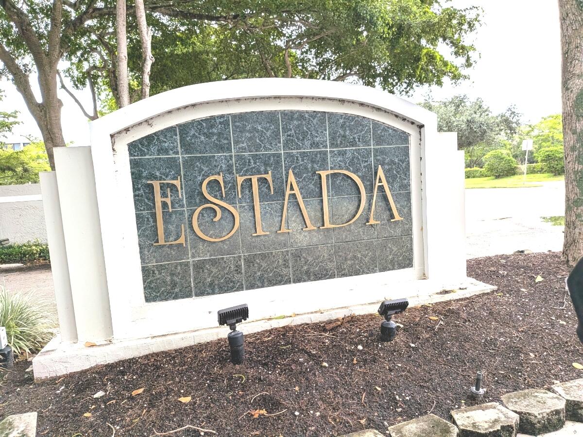 20852 Vía Madeira Boca Raton, FL 33433 - Photo 1 of 24 8765