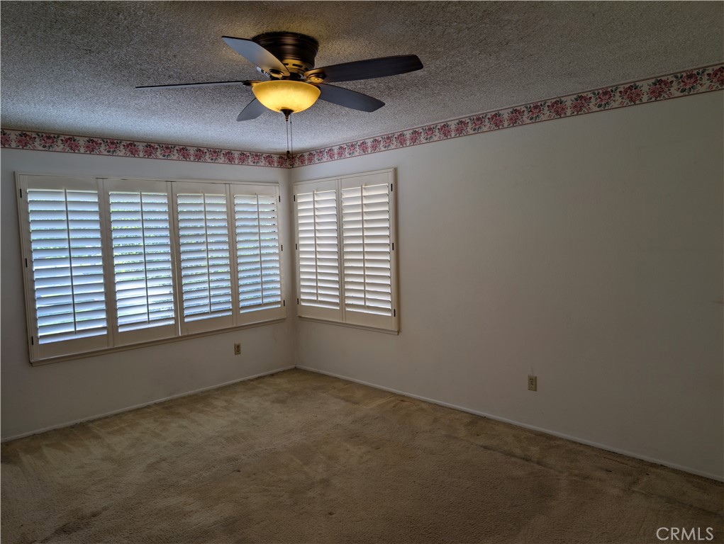 10044 Larwin Avenue, Unit 3 Chatsworth, CA 91311 - Photo 27 of 37