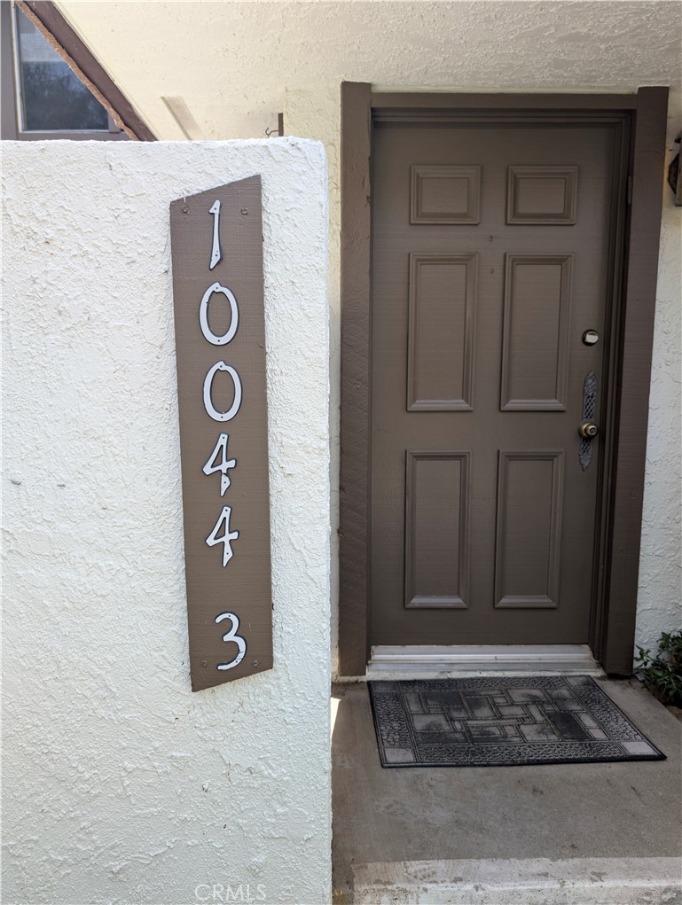 10044 Larwin Avenue, Unit 3 Chatsworth, CA 91311 - Photo 30 of 37