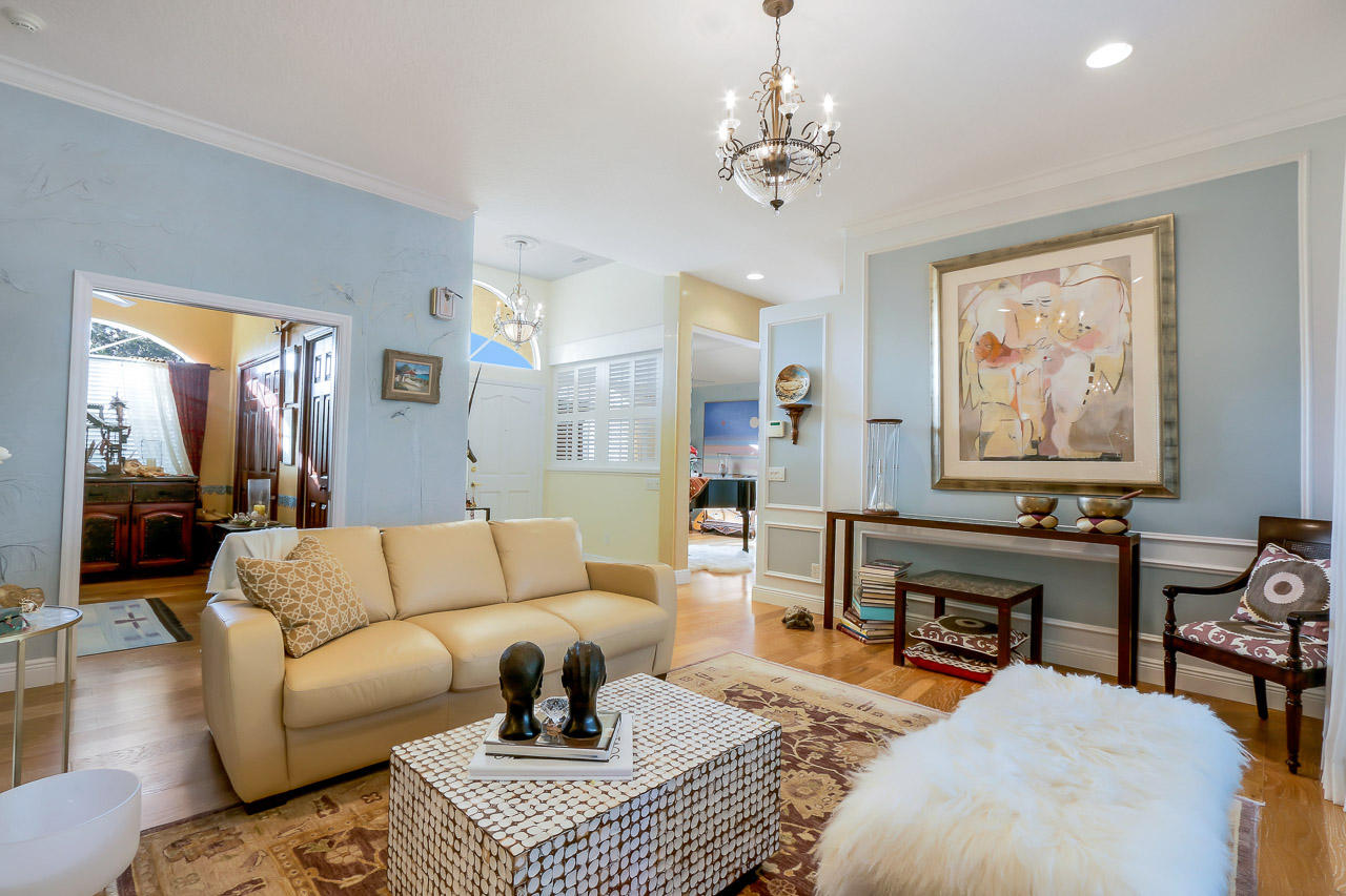 4883 Southeast Longleaf Place Hobe Sound, FL 33455 - Photo 7 of 27 Living Area