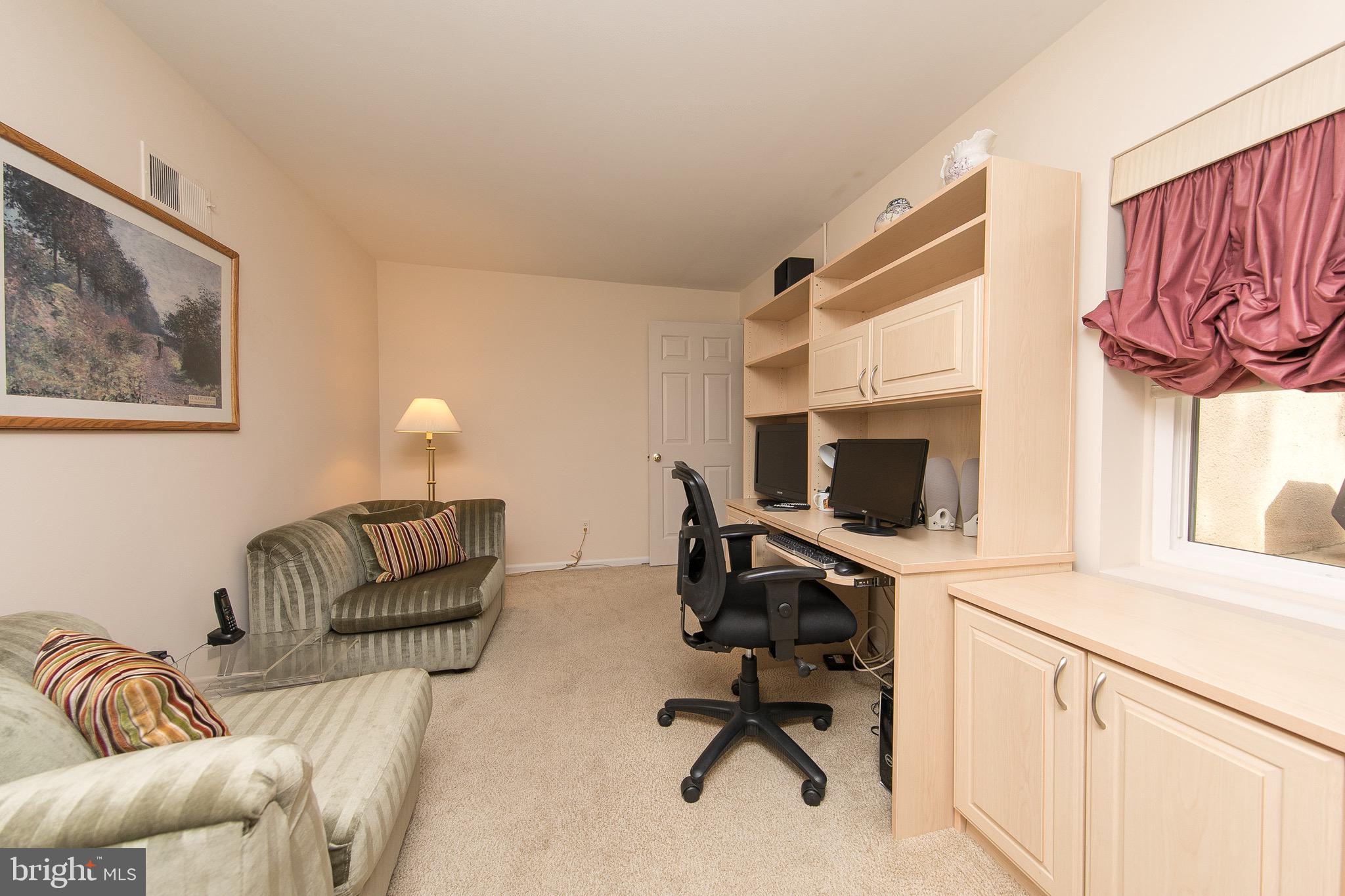 8034 Jenkintown Road Cheltenham, PA 19012 - Photo 15 of 39