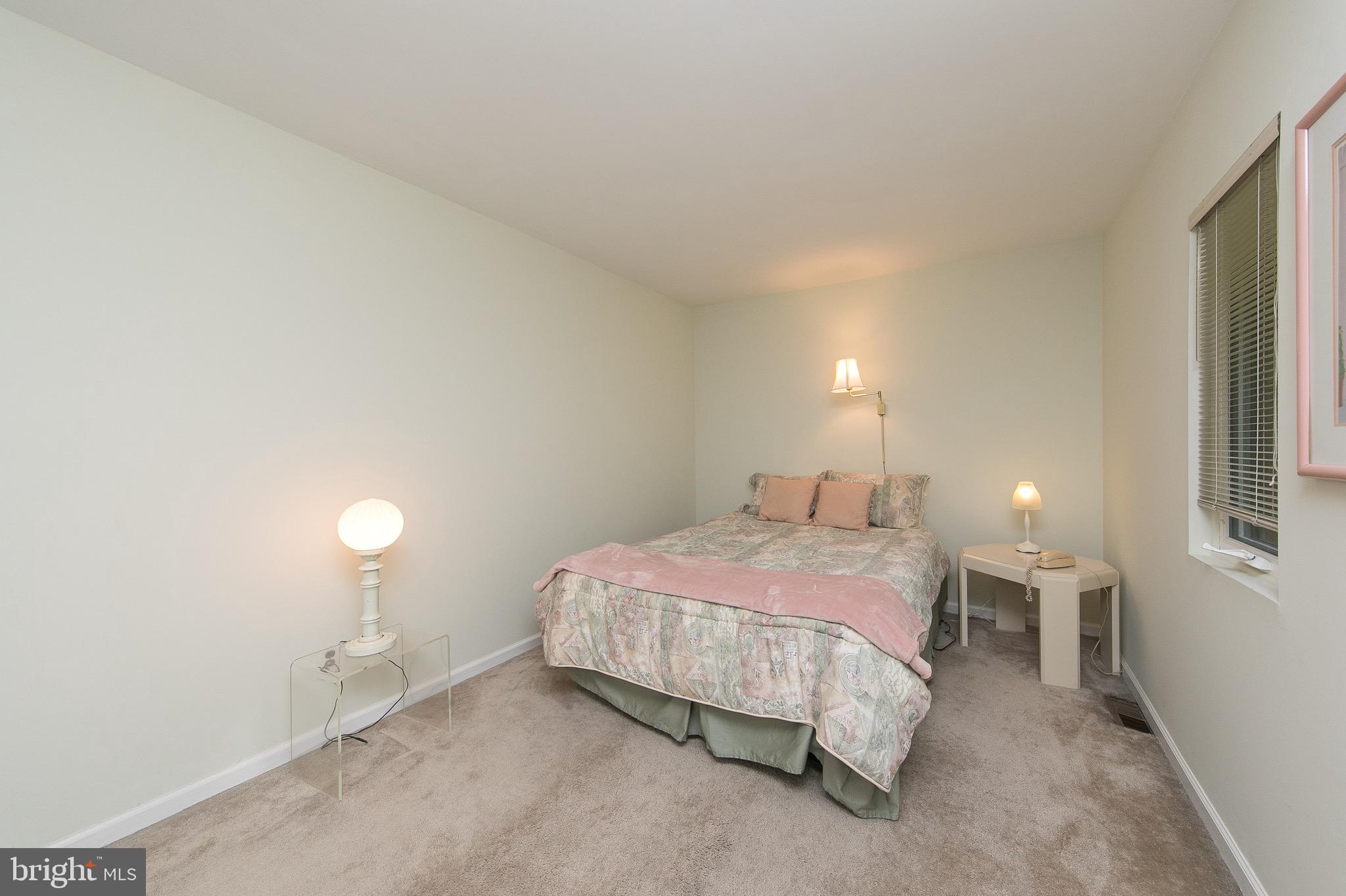 8034 Jenkintown Road Cheltenham, PA 19012 - Photo 27 of 39