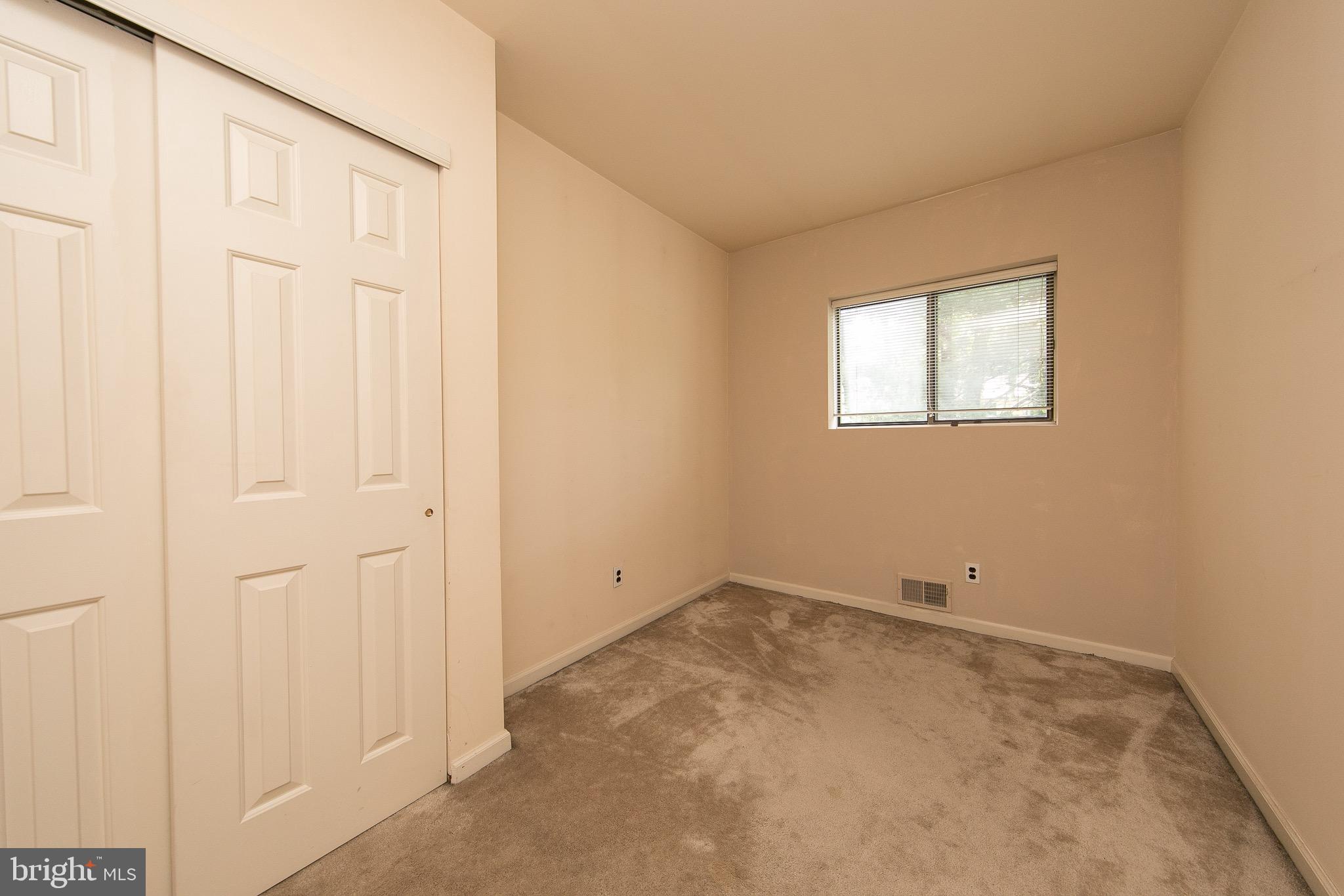8034 Jenkintown Road Cheltenham, PA 19012 - Photo 32 of 39