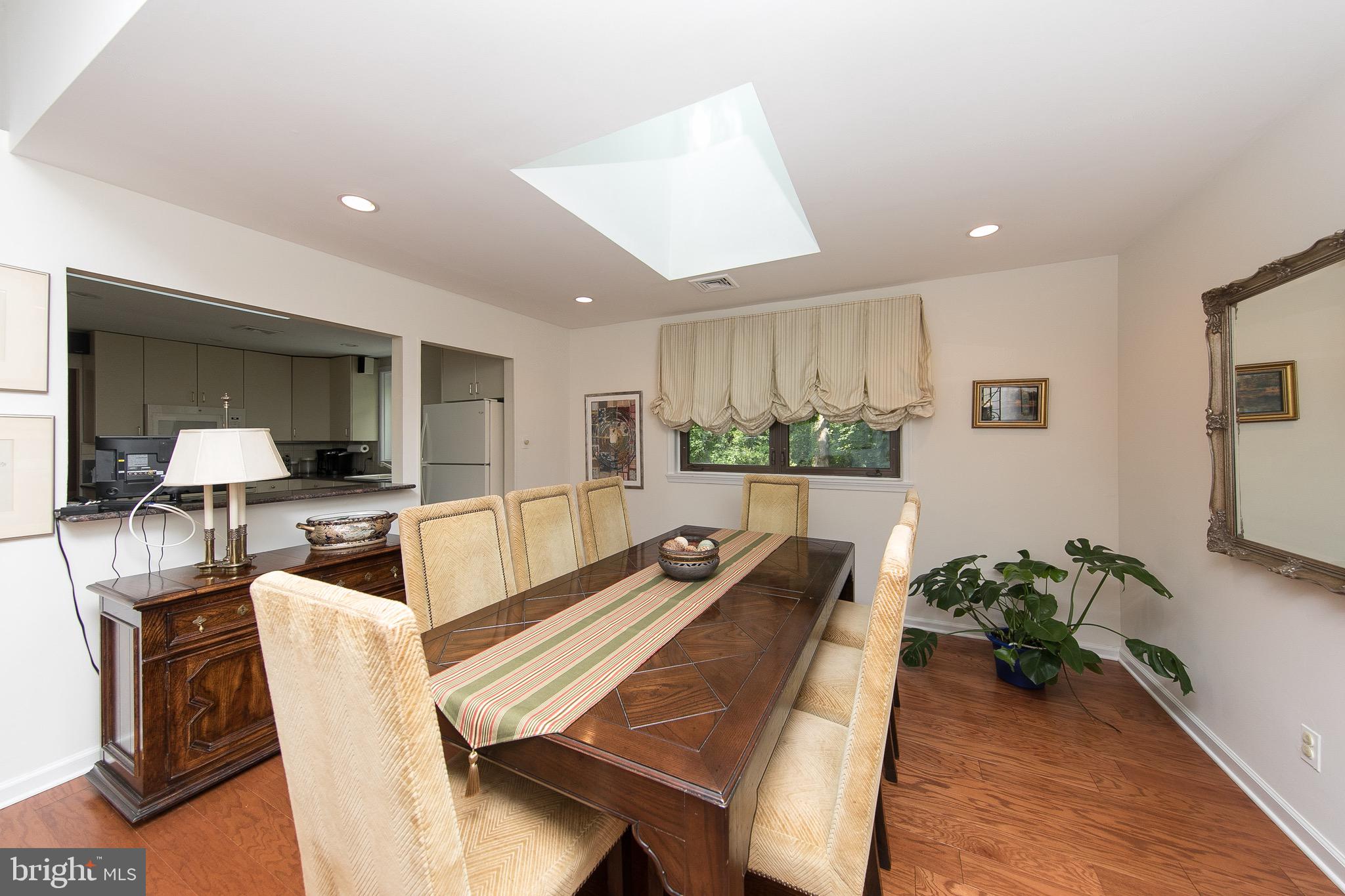 8034 Jenkintown Road Cheltenham, PA 19012 - Photo 8 of 39
