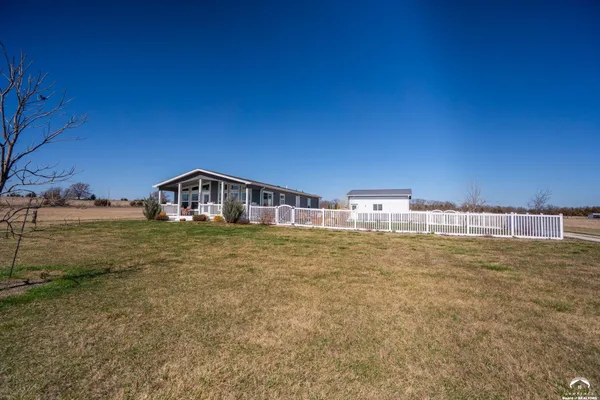 $449,900 | 1558 North 450th Road, Baldwin City, KS 66006