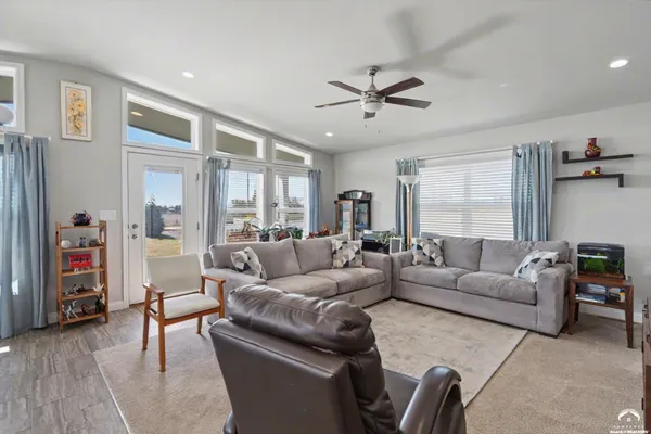 $449,900 | 1558 North 450th Road, Baldwin City, KS 66006