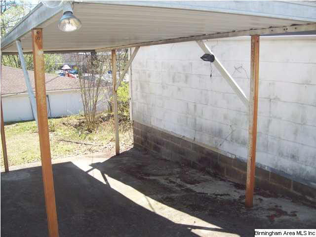 408 Woodward Road Birmingham, AL 35228 - Photo 4 of 23