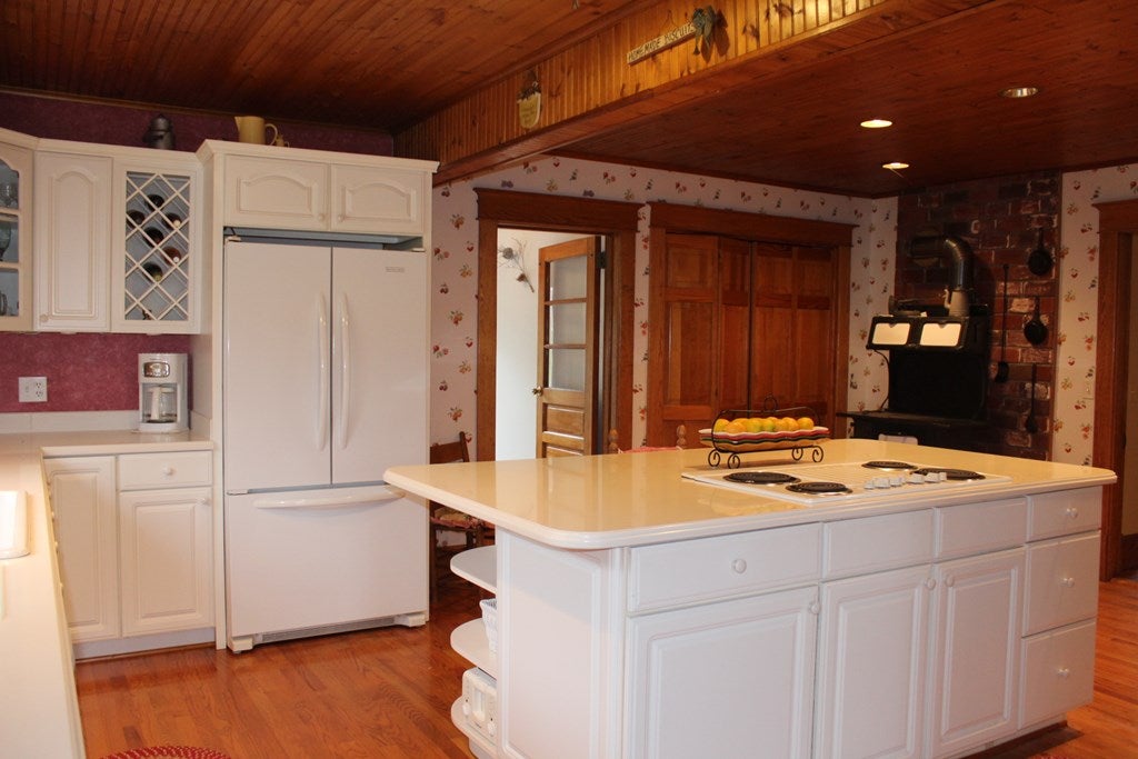 754 Mill Road Tazewell, VA 24651 - Photo 31 of 74 Gallery Image 31