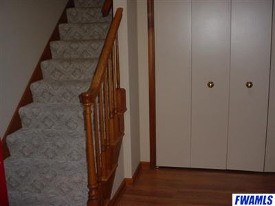 6816 Hosler Road Leo, IN 46765 - Photo 5 of 20