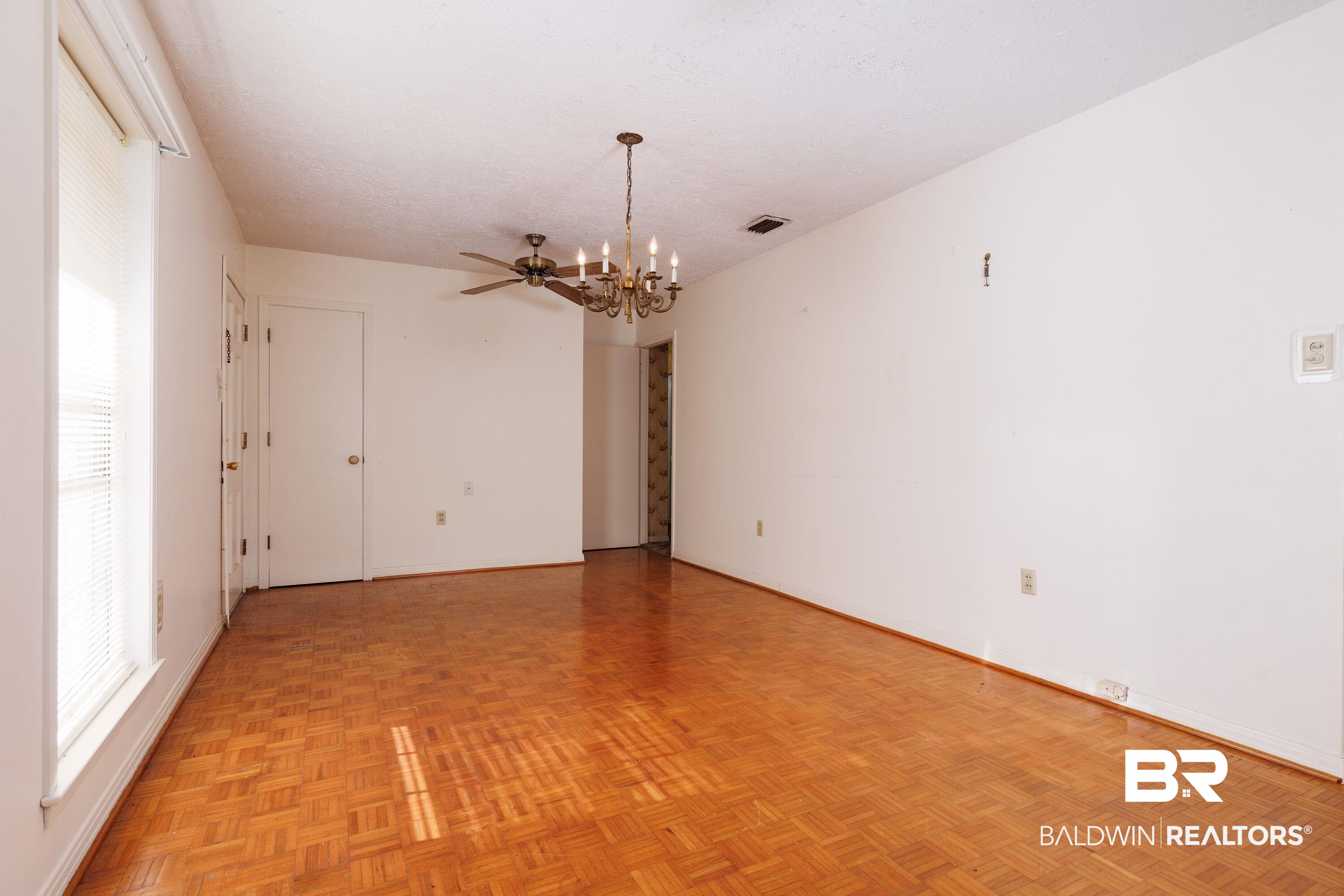 101 Rita Avenue Daphne, AL 36527 - Photo 5 of 8