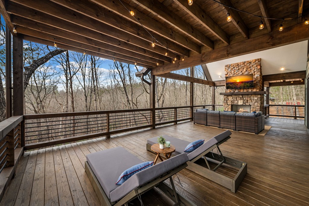 895 Price Road Blue Ridge, GA 30513 - Photo 17 of 140