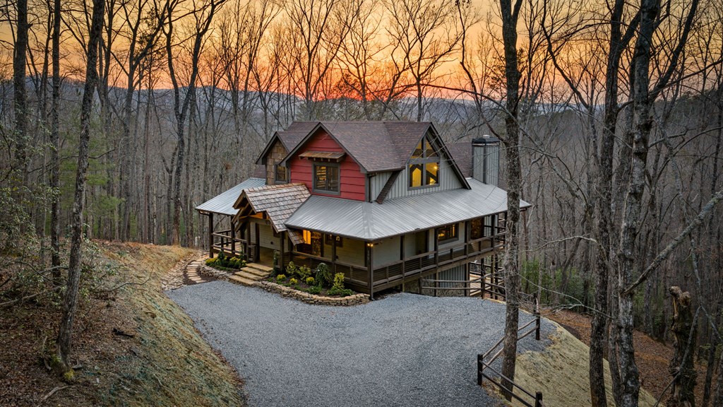 895 Price Road Blue Ridge, GA 30513 - Photo 18 of 140
