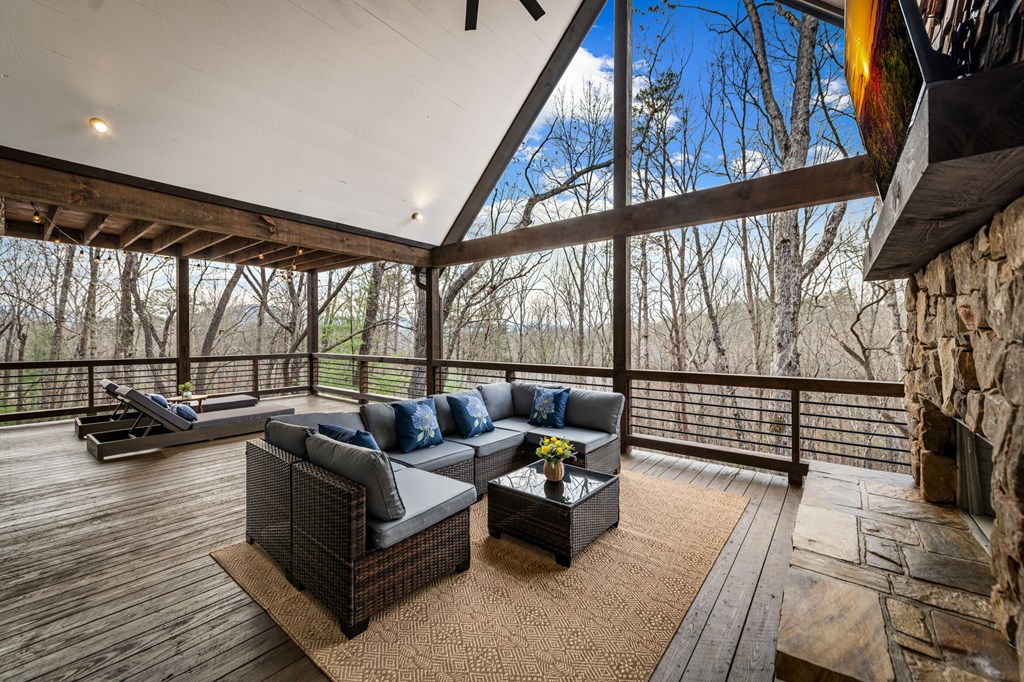 895 Price Road Blue Ridge, GA 30513 - Photo 24 of 140