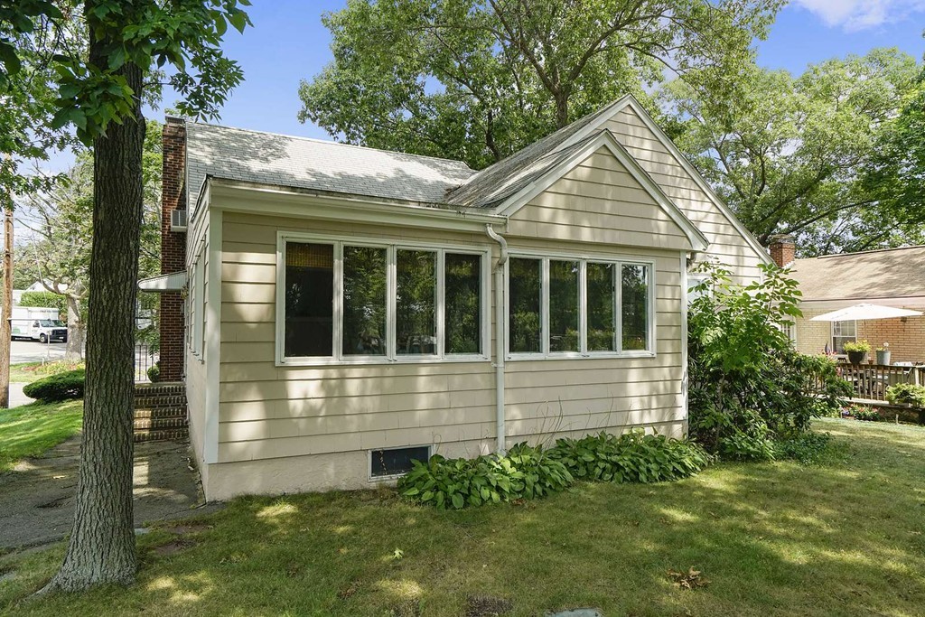 38 Westvale Road Medford, MA 02155 - Photo 19 of 21 Gallery Image 19
