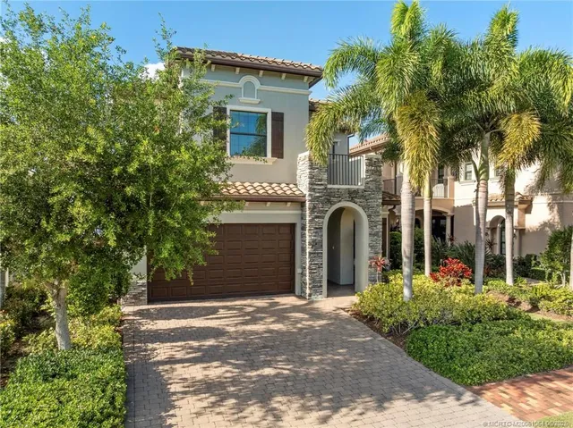 $4,100 | 569 Southeast Fascino Circle, Port St. Lucie, FL 34984