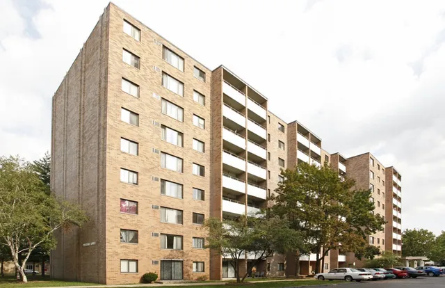 $845 | 34567 Elmwood Street, Westland, MI 48185