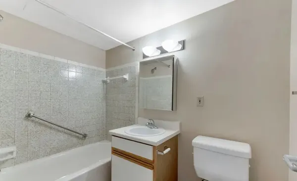 $845 | 34567 Elmwood Street, Westland, MI 48185