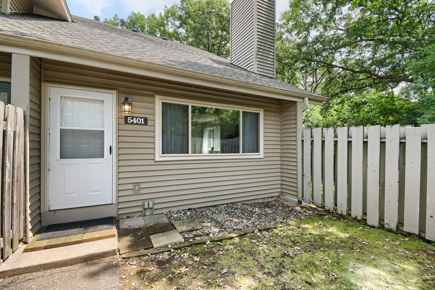 5401 West Brenner Pass Fridley, MN 55432 - Photo 19 of 20