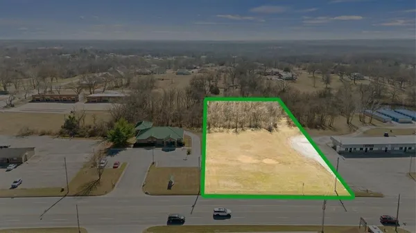 $150,000 | 1701 West Austin Boulevard, Nevada, MO 64772