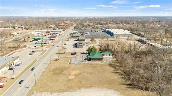 $150,000 | 1701 West Austin Boulevard, Nevada, MO 64772