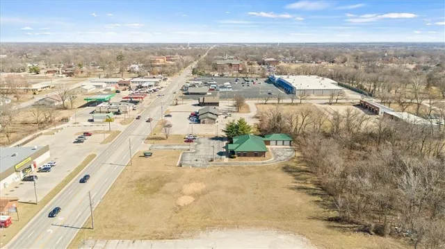 $150,000 | 1701 West Austin Boulevard, Nevada, MO 64772