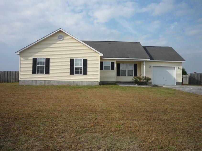 117 Annie Road Richlands, NC 28574 - Photo 1 of 13 Primary Photo