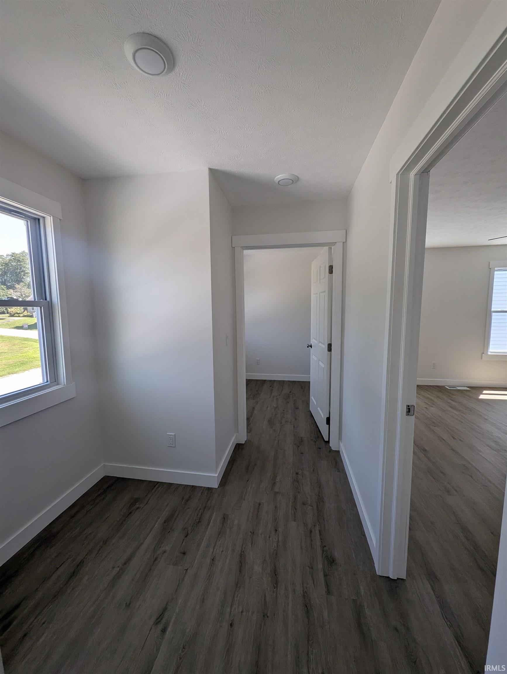 811 Southwest 1st Street Washington, IN 47501 - Photo 14 of 25