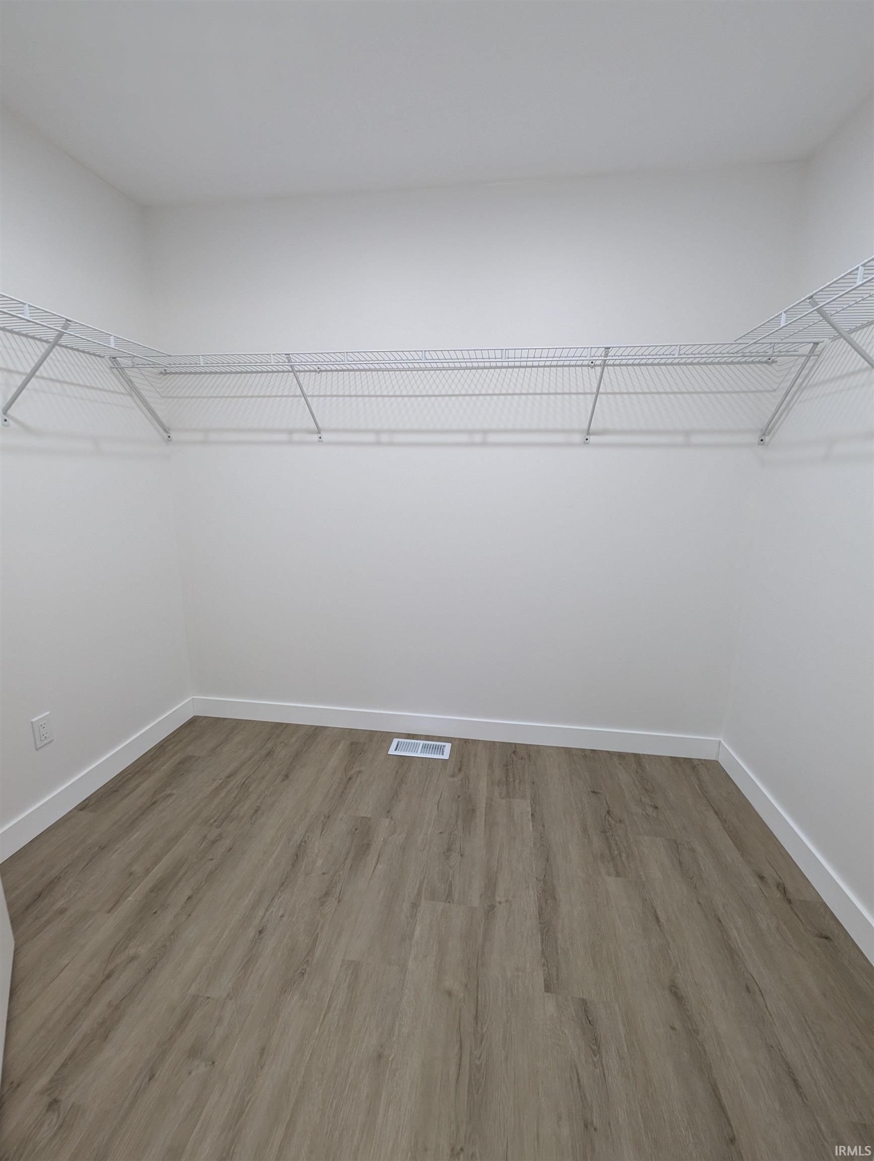 811 Southwest 1st Street Washington, IN 47501 - Photo 19 of 25