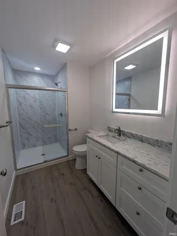 $299,000 | 811 Southwest 1st Street, Washington, IN 47501