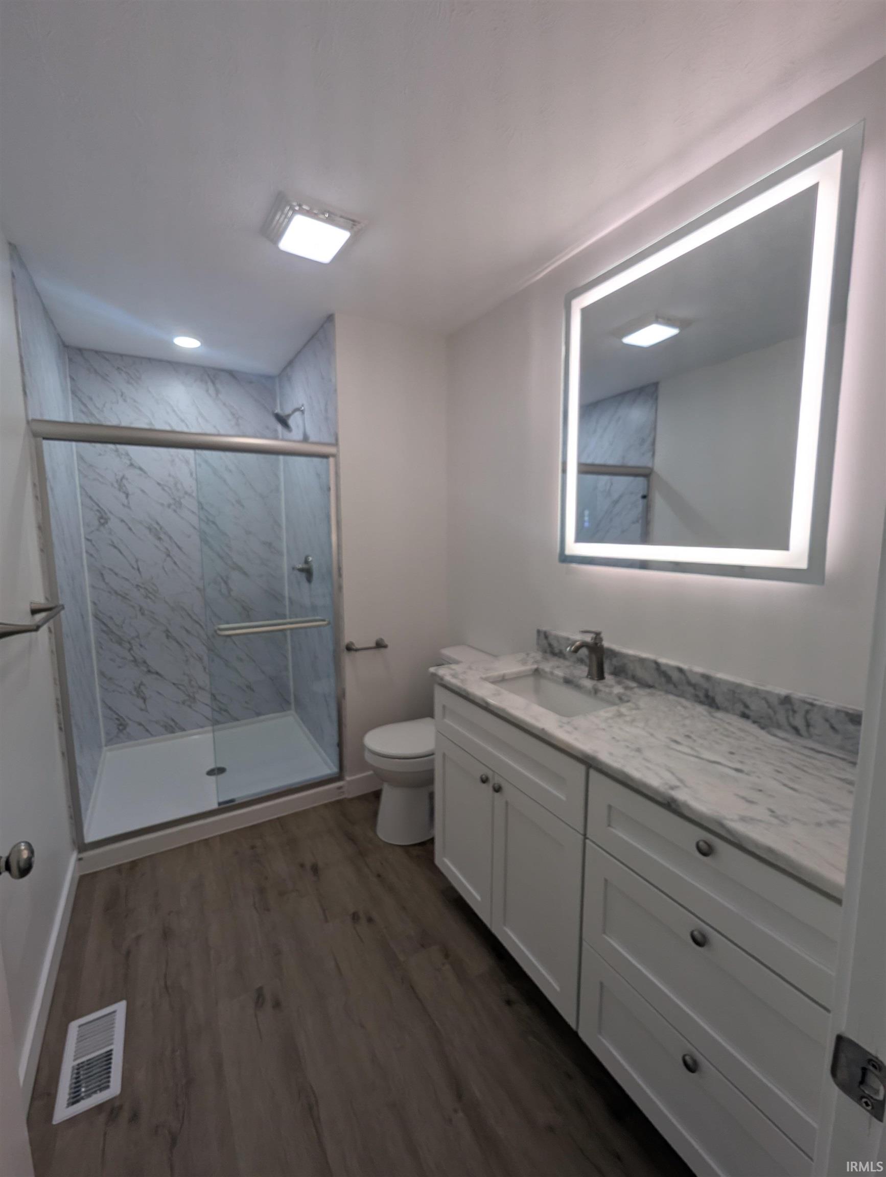 811 Southwest 1st Street Washington, IN 47501 - Photo 21 of 25