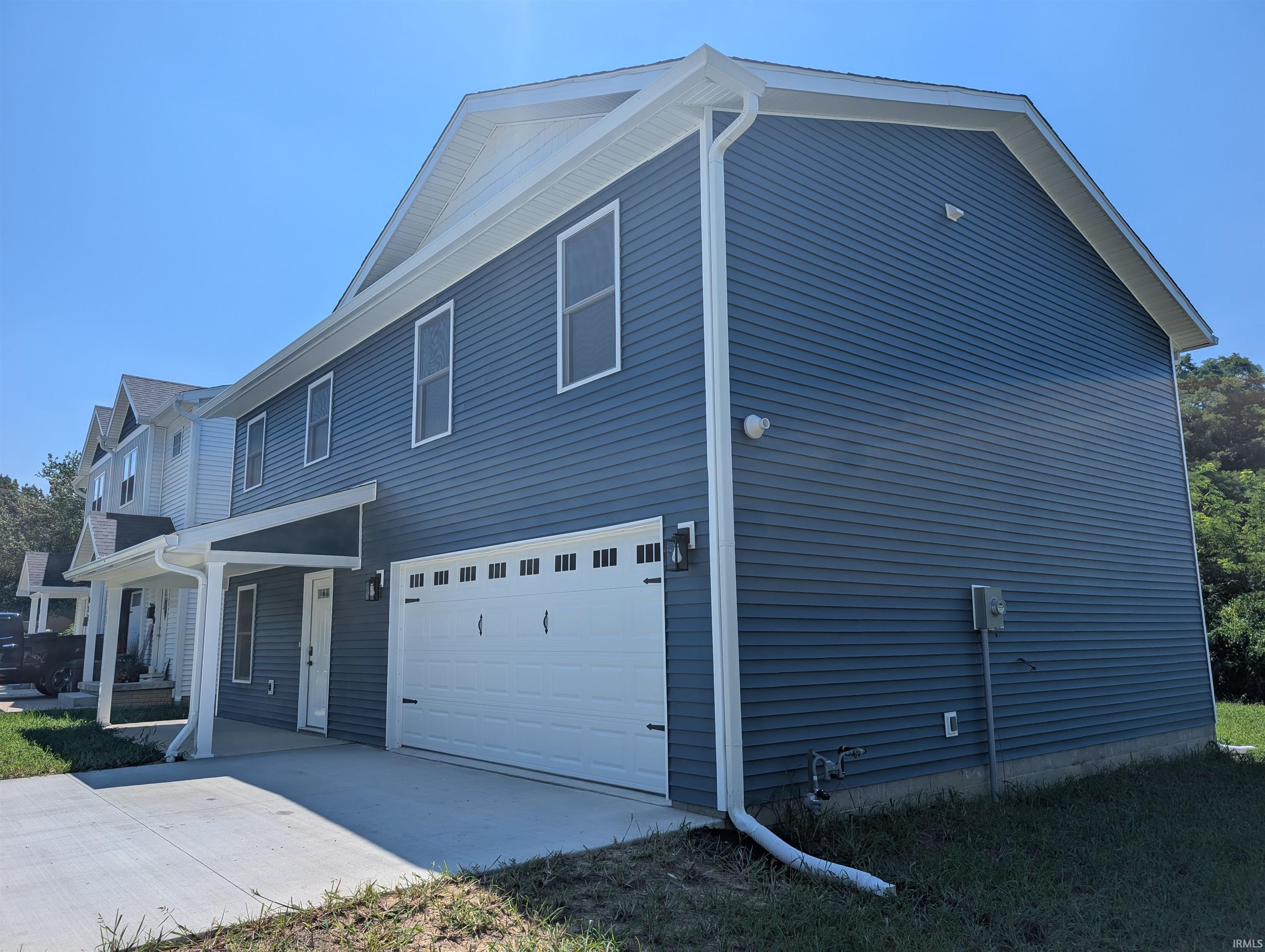 811 Southwest 1st Street Washington, IN 47501 - Photo 3 of 25