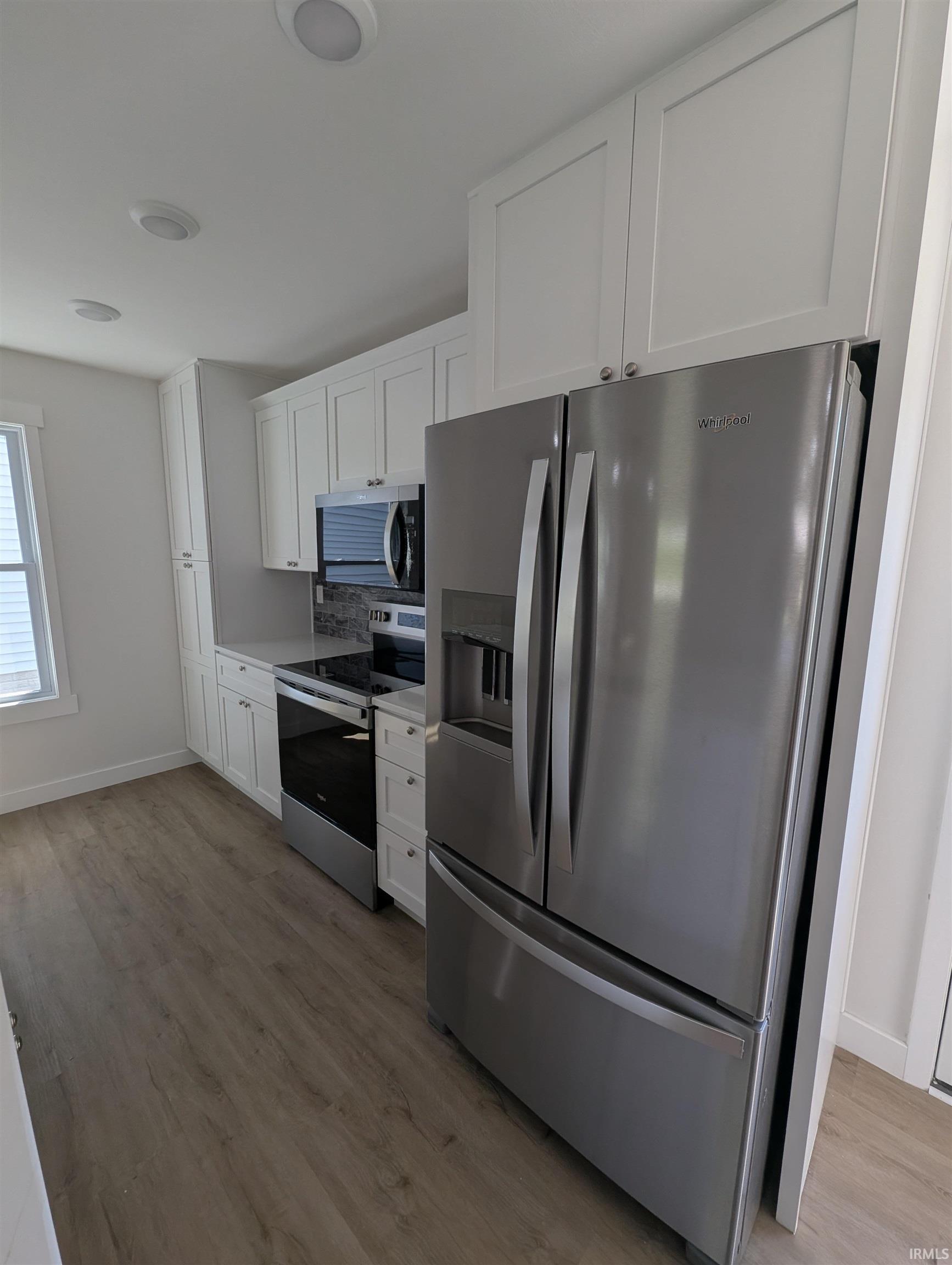 811 Southwest 1st Street Washington, IN 47501 - Photo 8 of 25