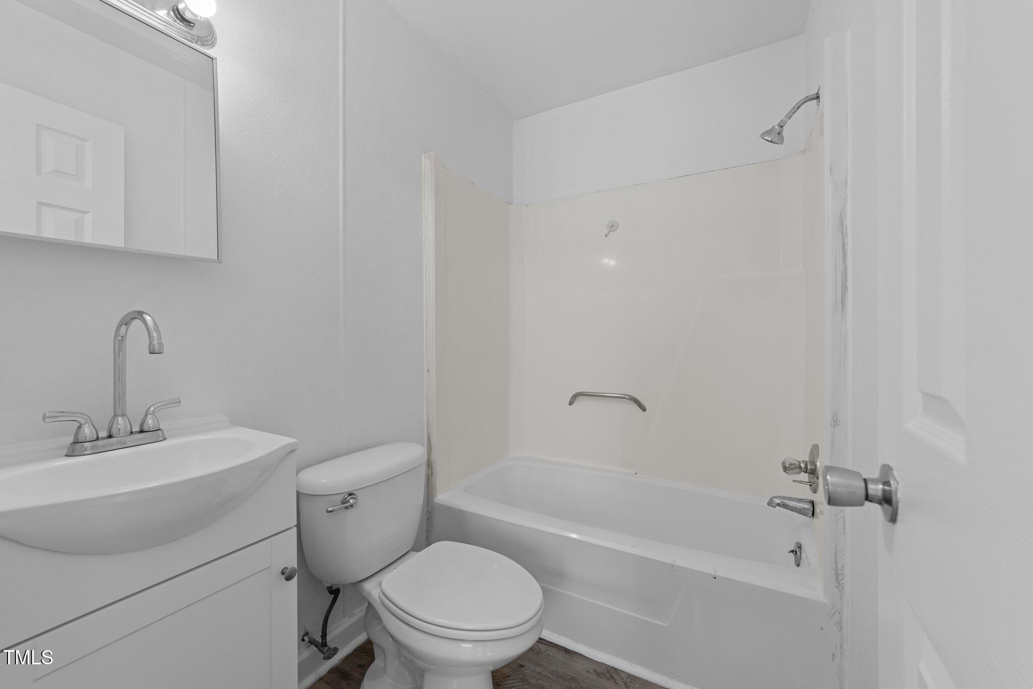 105 Bennett Court Durham, NC 27701 - Photo 13 of 26 22-web-or-mls-3D5A1542