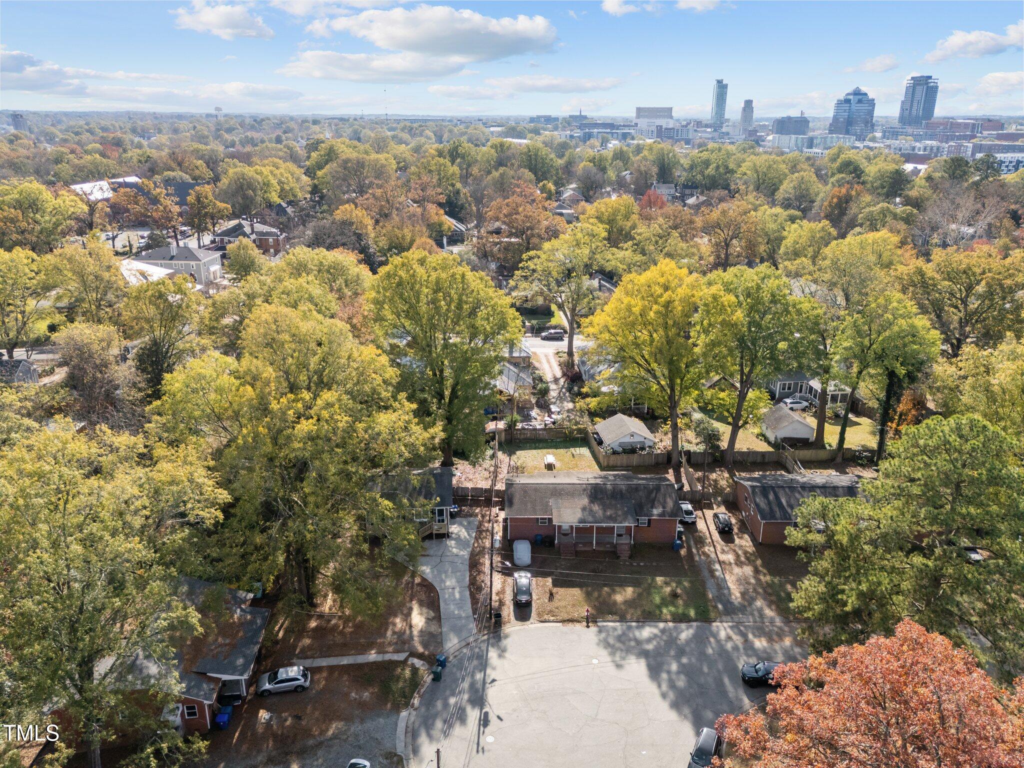 105 Bennett Court Durham, NC 27701 - Photo 24 of 26 9-web-or-mls-DJI_20241118124813_0389_D