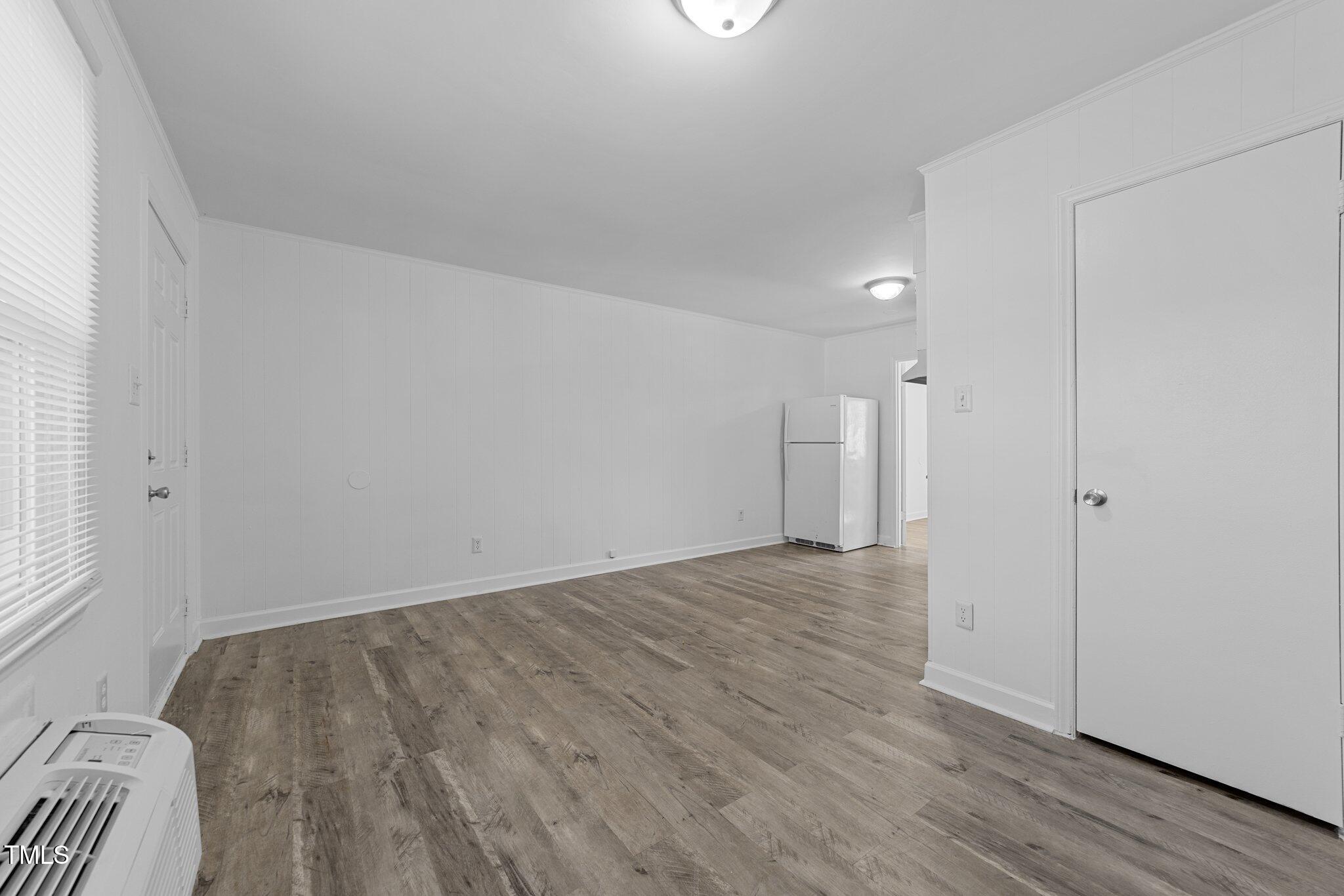 105 Bennett Court Durham, NC 27701 - Photo 6 of 26 17-web-or-mls-3D5A1527