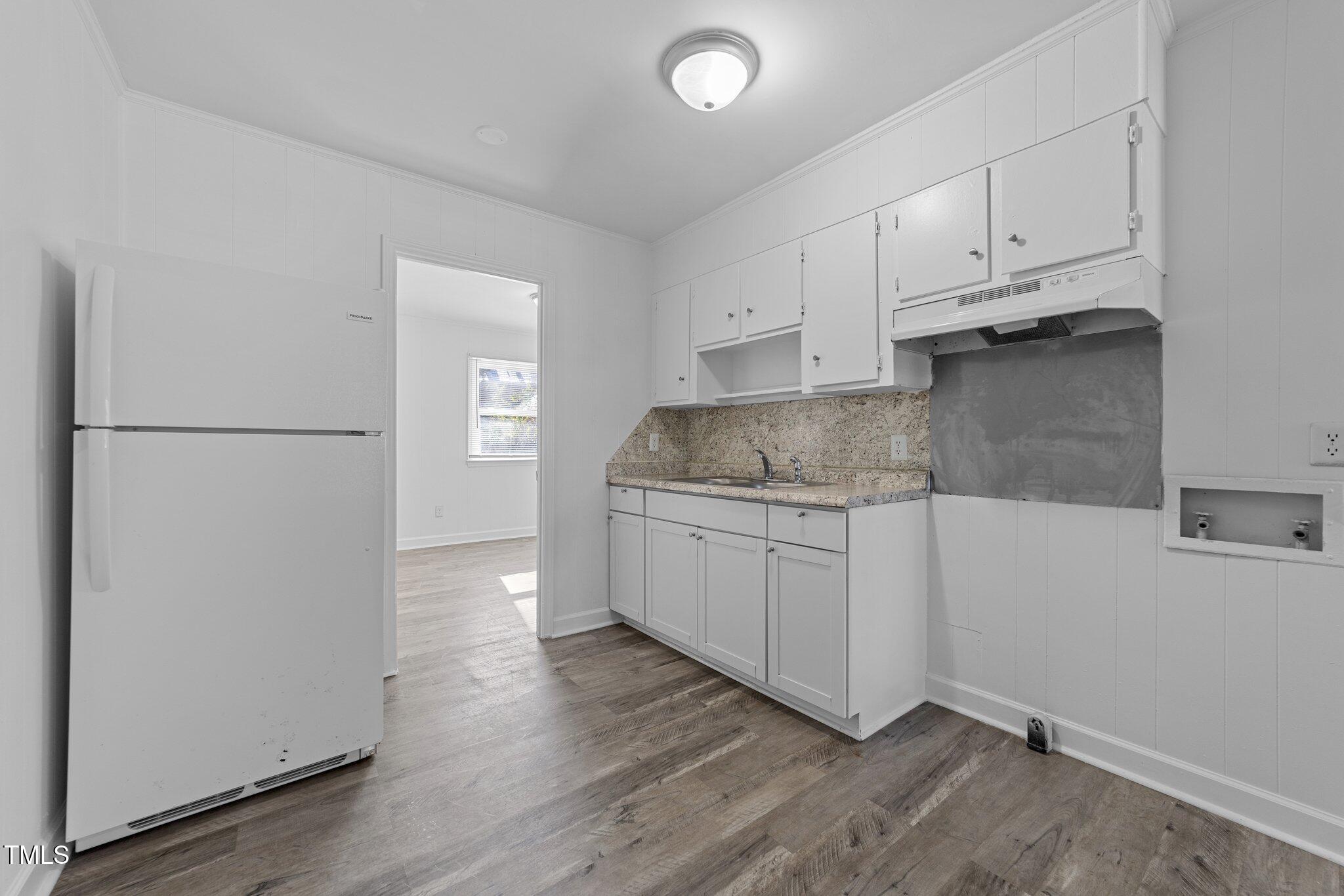 105 Bennett Court Durham, NC 27701 - Photo 8 of 26 19-web-or-mls-3D5A1533