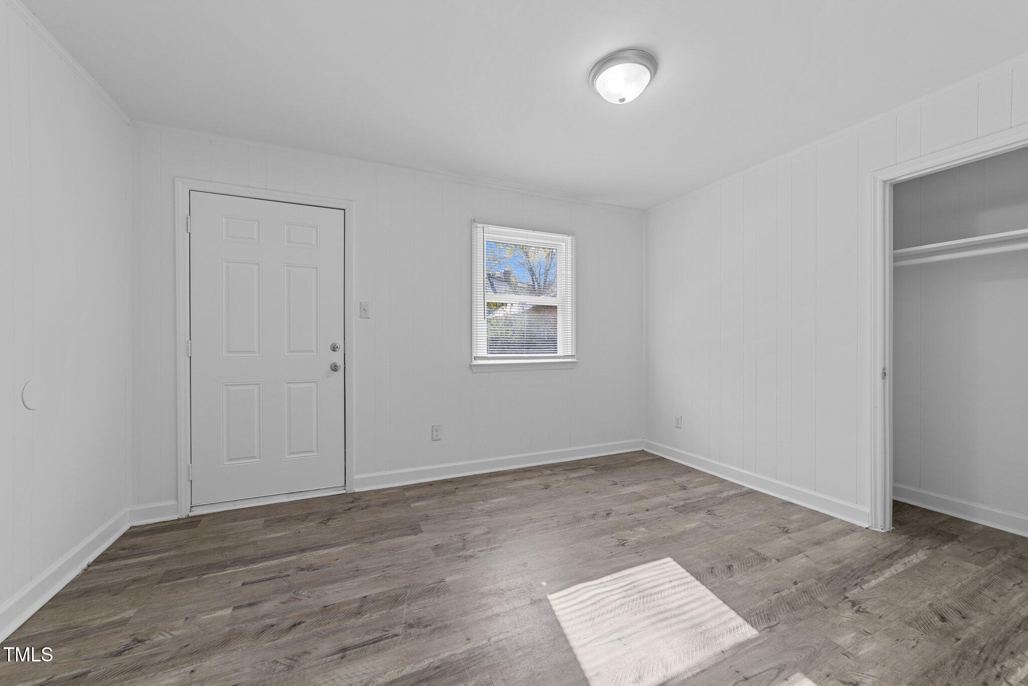 105 Bennett Court Durham, NC 27701 - Photo 10 of 26 20-web-or-mls-3D5A1536