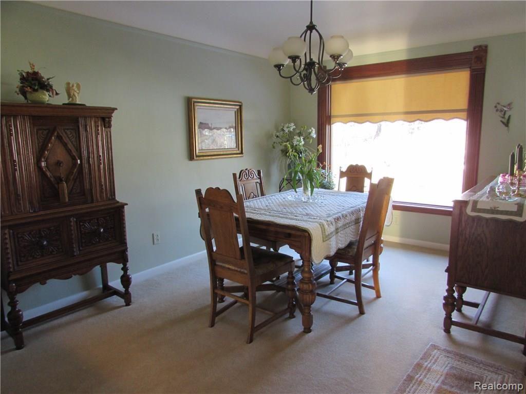 834 North Gulley Road Dearborn, MI 48128 - Photo 4 of 26 834 Gulley 006.JPG