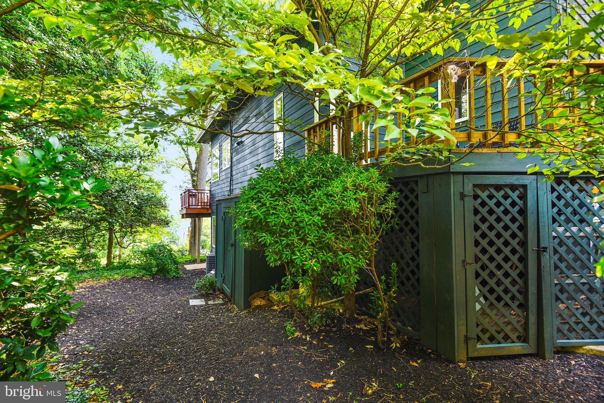 716 Robin Hood Road Annapolis, MD 21405 - Photo 5 of 68 Gallery Image 5