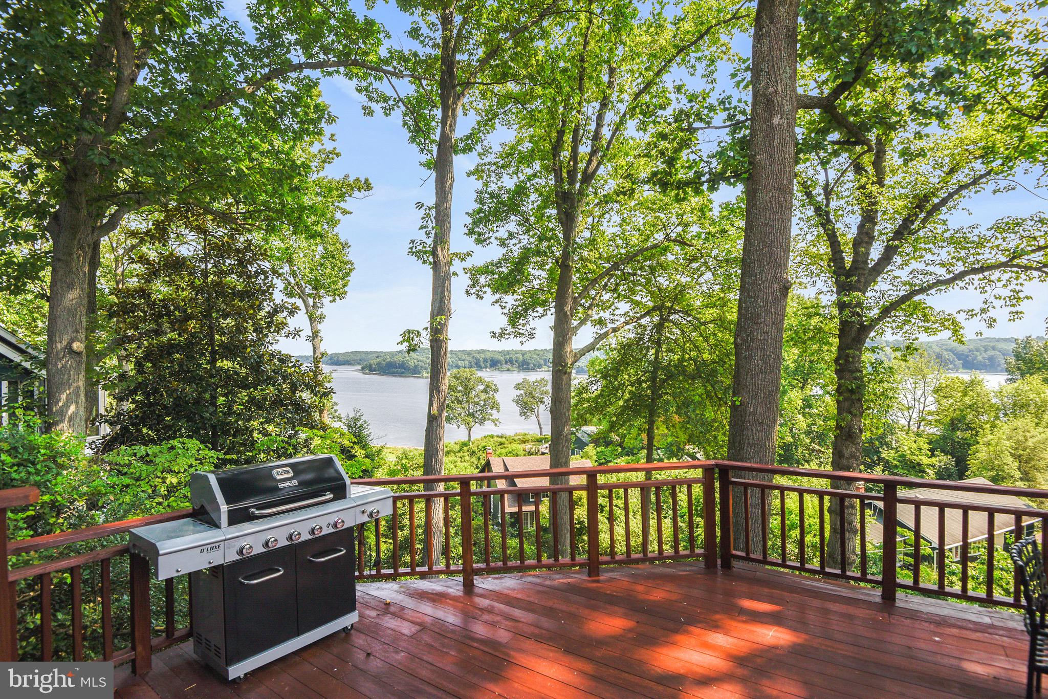 716 Robin Hood Road Annapolis, MD 21405 - Photo 9 of 68 Gallery Image 9