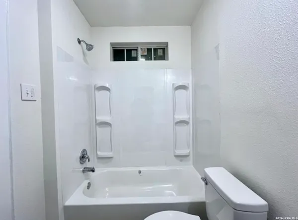 $950 | 1826 Texas, San Antonio, TX 78228