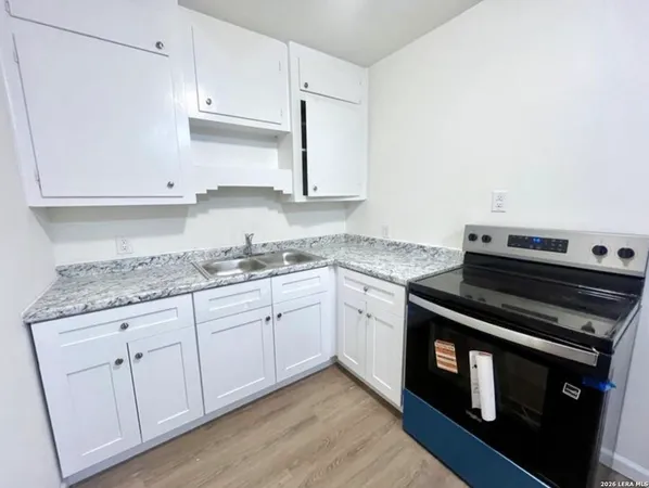 $950 | 1826 Texas, San Antonio, TX 78228