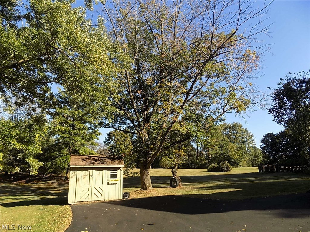 1905 Kemery Road Akron, OH 44333 - Photo 31 of 32