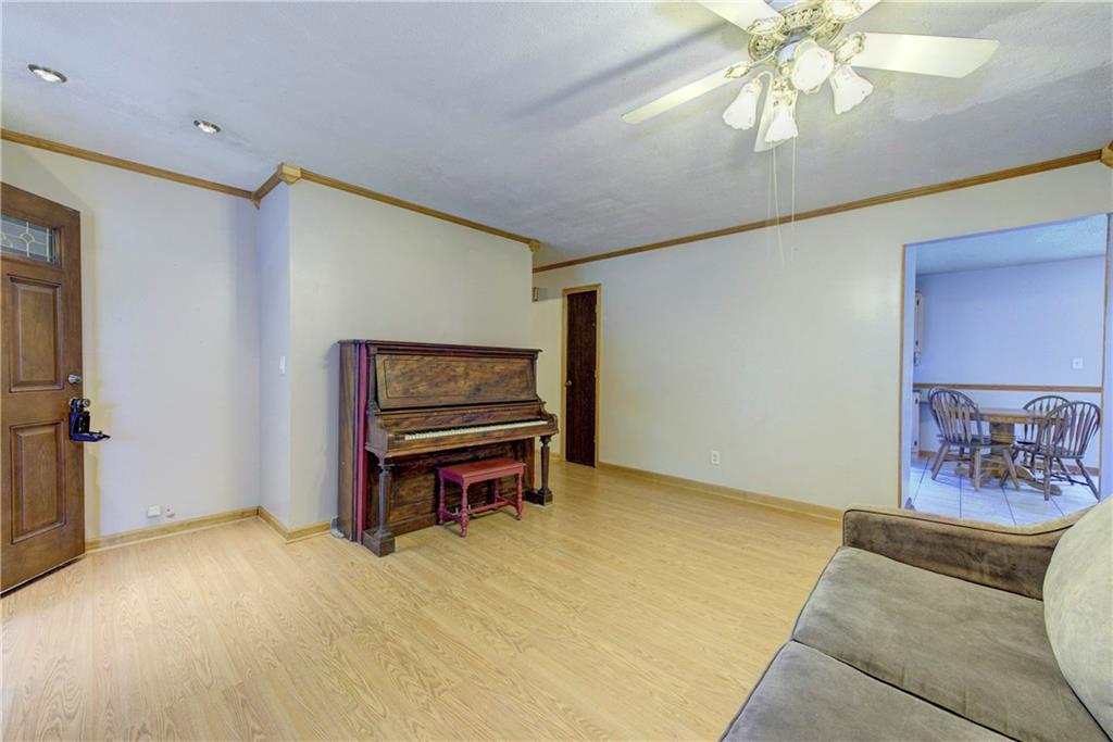 5925 Furnas Road Indianapolis, IN 46221 - Photo 7 of 21 Gallery Image 7