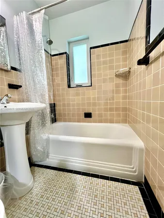 $1,780 | 260 Euclid Avenue, Unit 28, Miami Beach, FL 33139