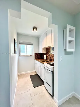 $1,780 | 260 Euclid Avenue, Unit 28, Miami Beach, FL 33139