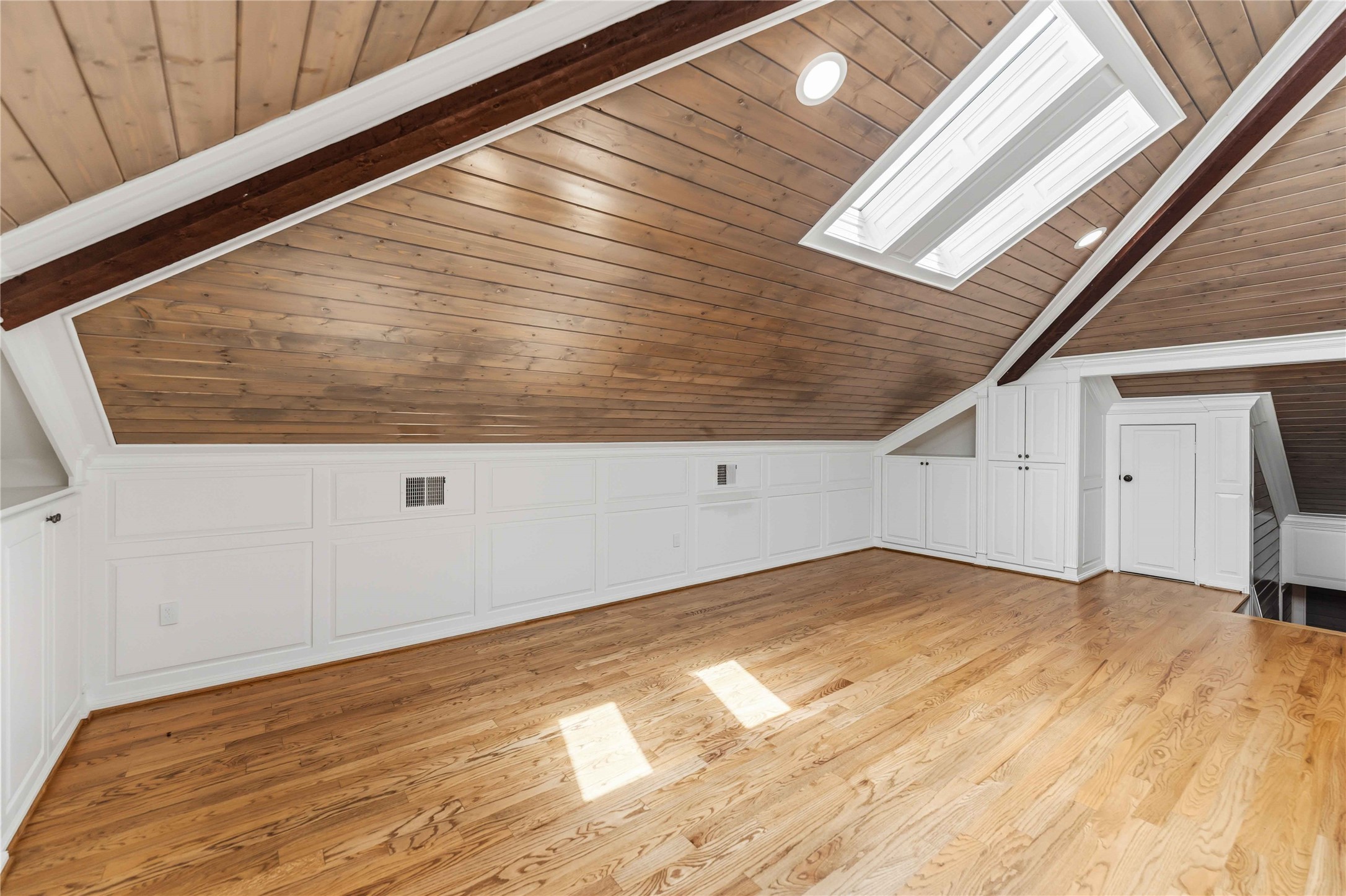 4031 Fernwood Drive Houston, TX 77021 - Photo 27 of 34 a view of an empty room