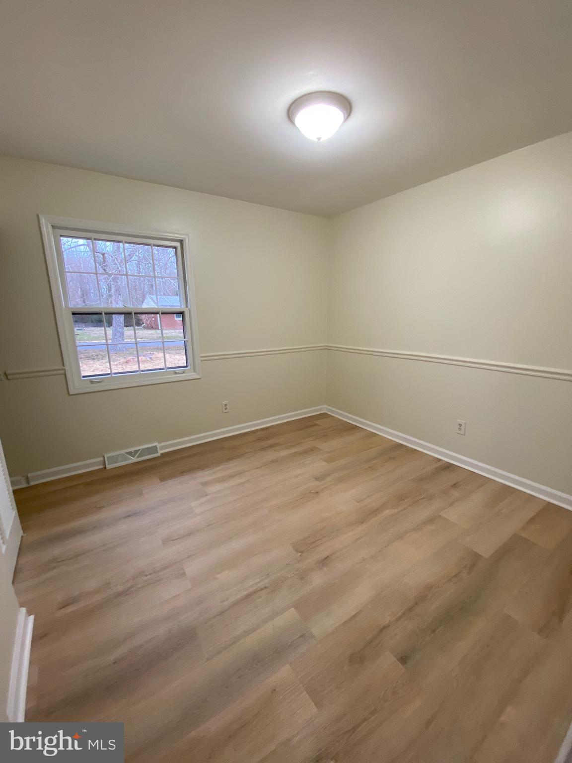 45255 Cove Manor Road California, MD 20619 - Photo 13 of 15 hall bedroom #2