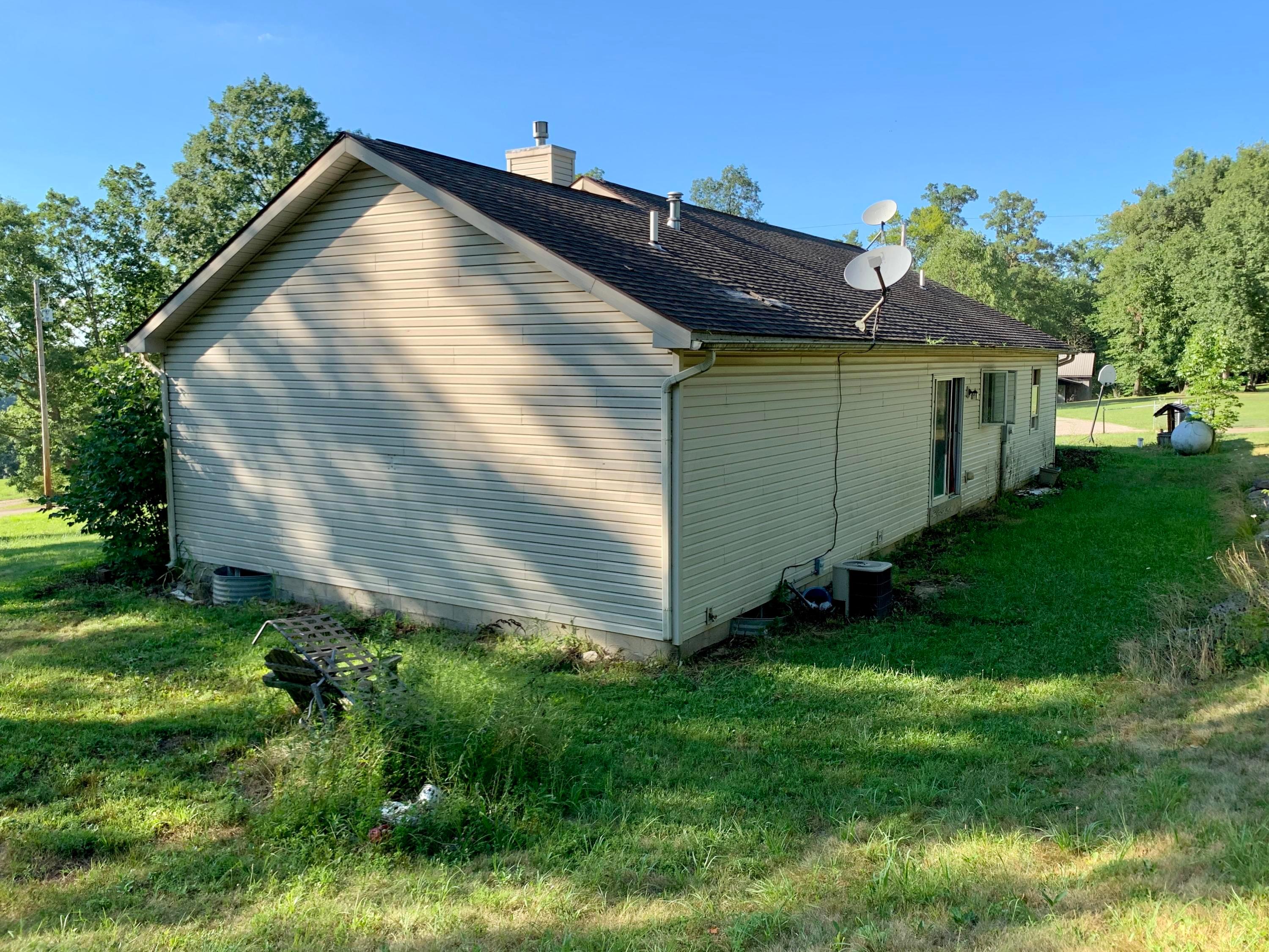 6714 Prior Road Nashport, OH 43830 - Photo 4 of 15